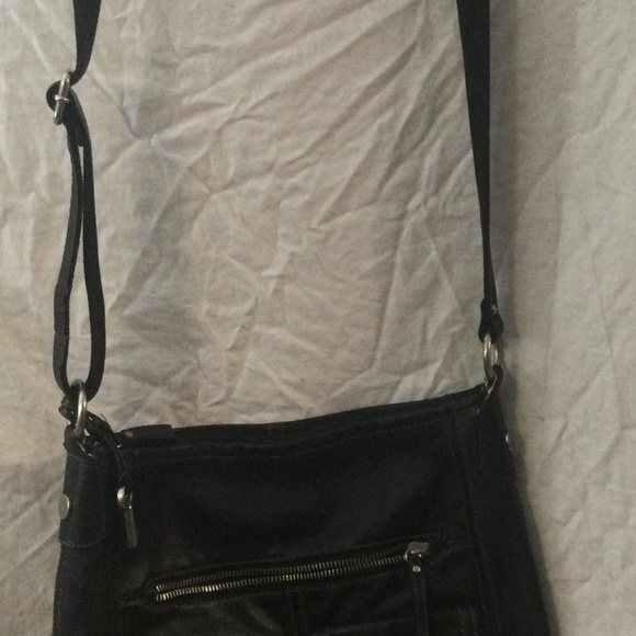 Fossil Crossbody bag, Black leather, new never used. - Picture 3 of 9